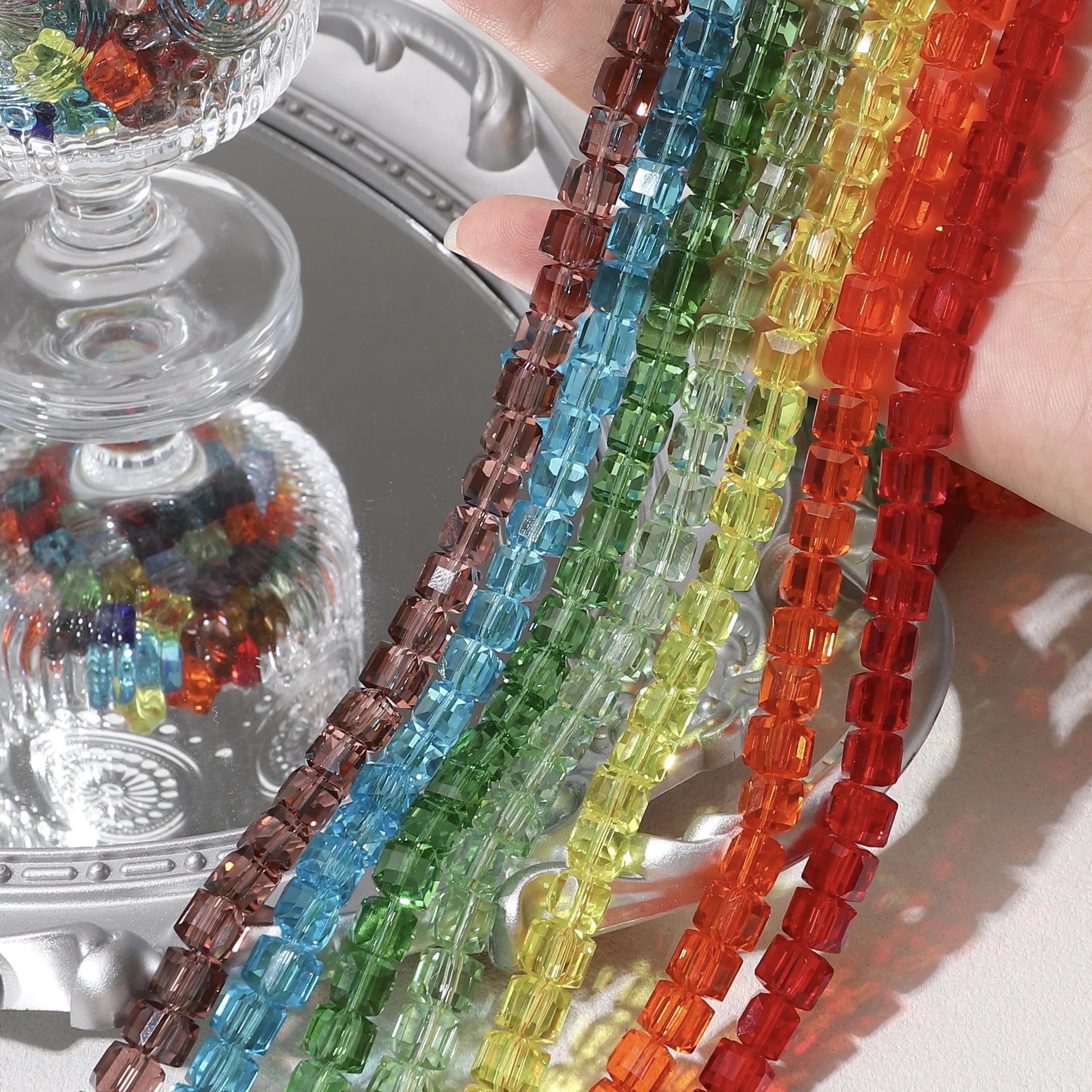 

New Arrivals 10/20Pcs 6/8mm Square Faceted Glass Crystal Beads Loose Spacer Cube Beads For Jewelry Making DIY Accessories