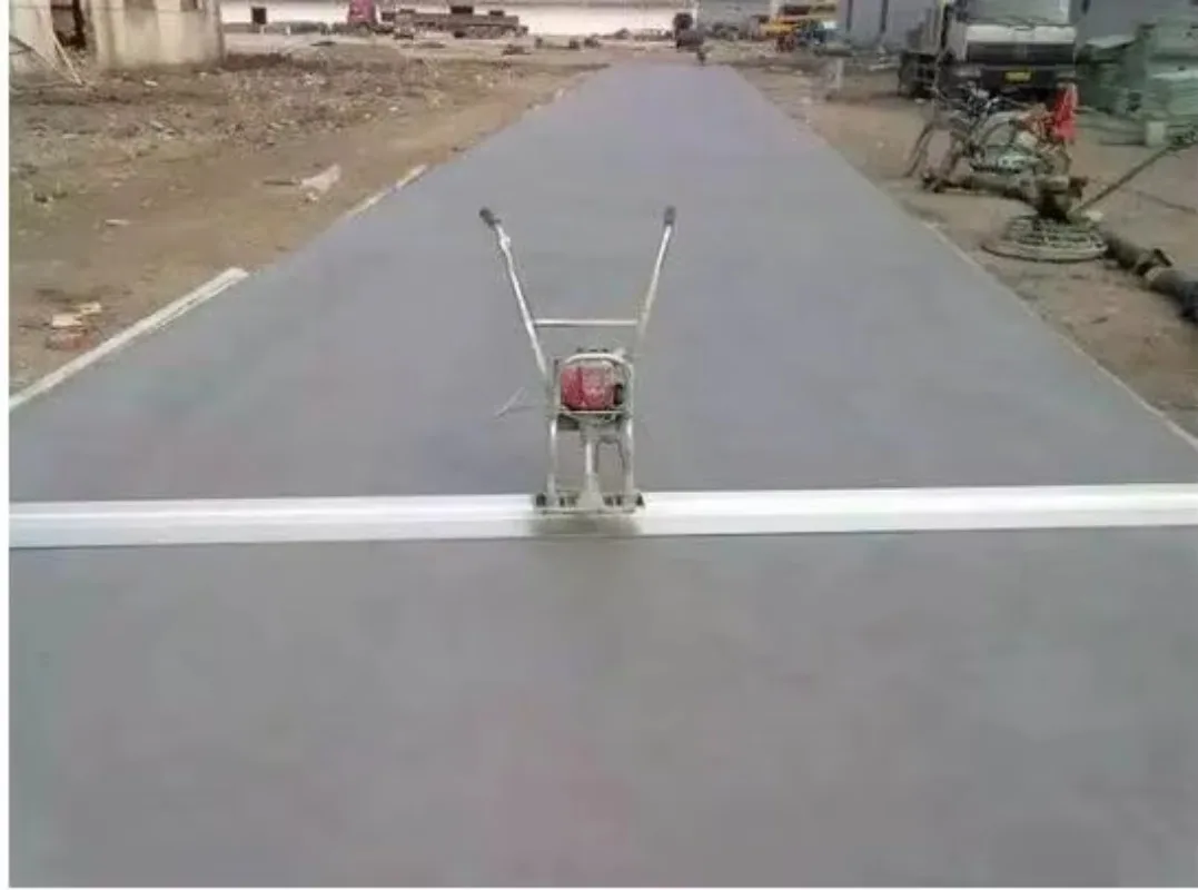 High Quality Vibratory Floor Finishing Level Vibrating Power Concrete Screed Machine for Sale