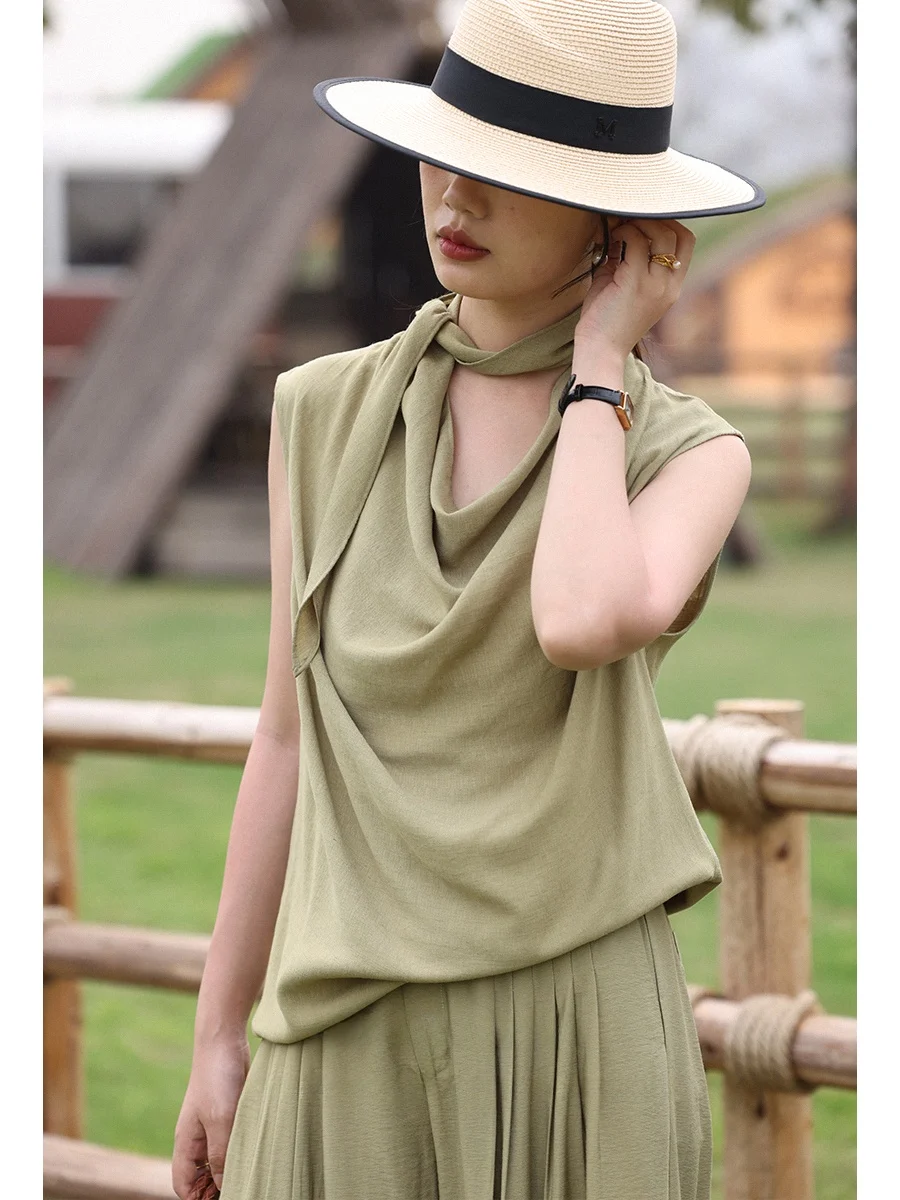 

Summer 2025 Women's Loose Svel Vest Design Sense Sa Design French Sle Regular Length UV Protection Thin Model