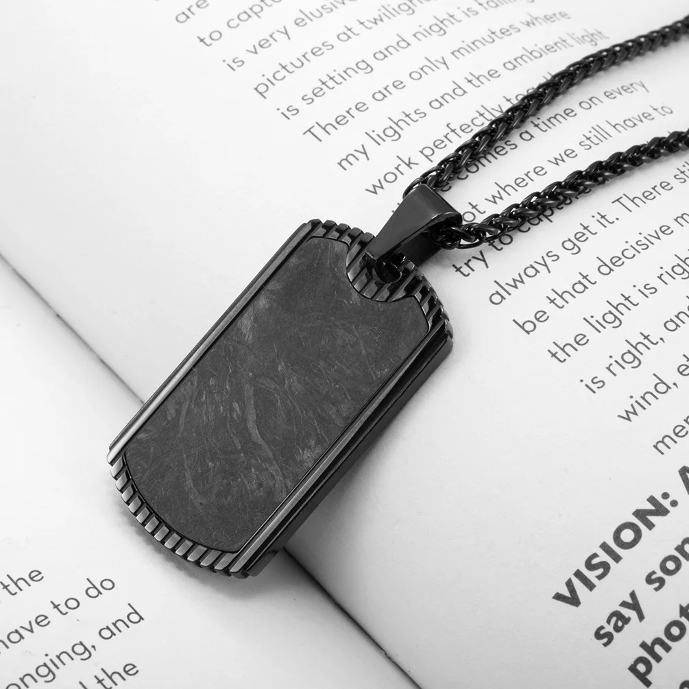 Wisiorek z włókna węglowego Wisiorek ze stali nierdzewnej marki wojskowej Gładka płyta Lista nieśmiertelników Męskie akcesoria naszyjnikowe w stylu retro