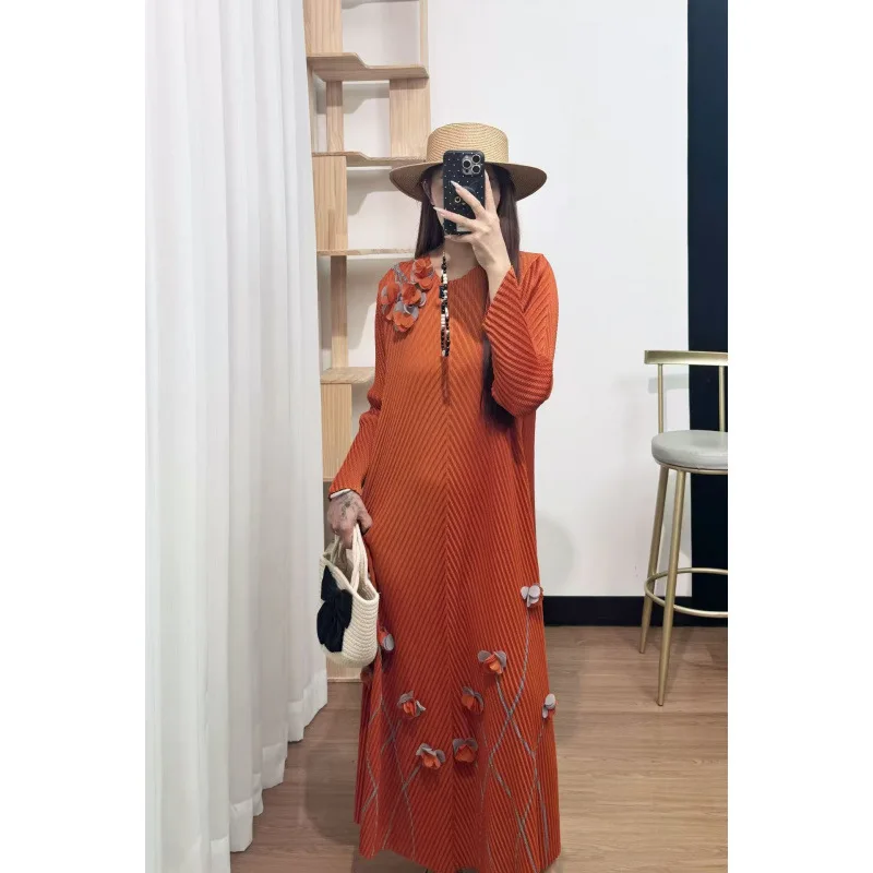 Dr plissé d'automne avec décoration florale 3D et ceinture Design européen Sle Long Sve A-Line Dr pour femmes d'âge moyen