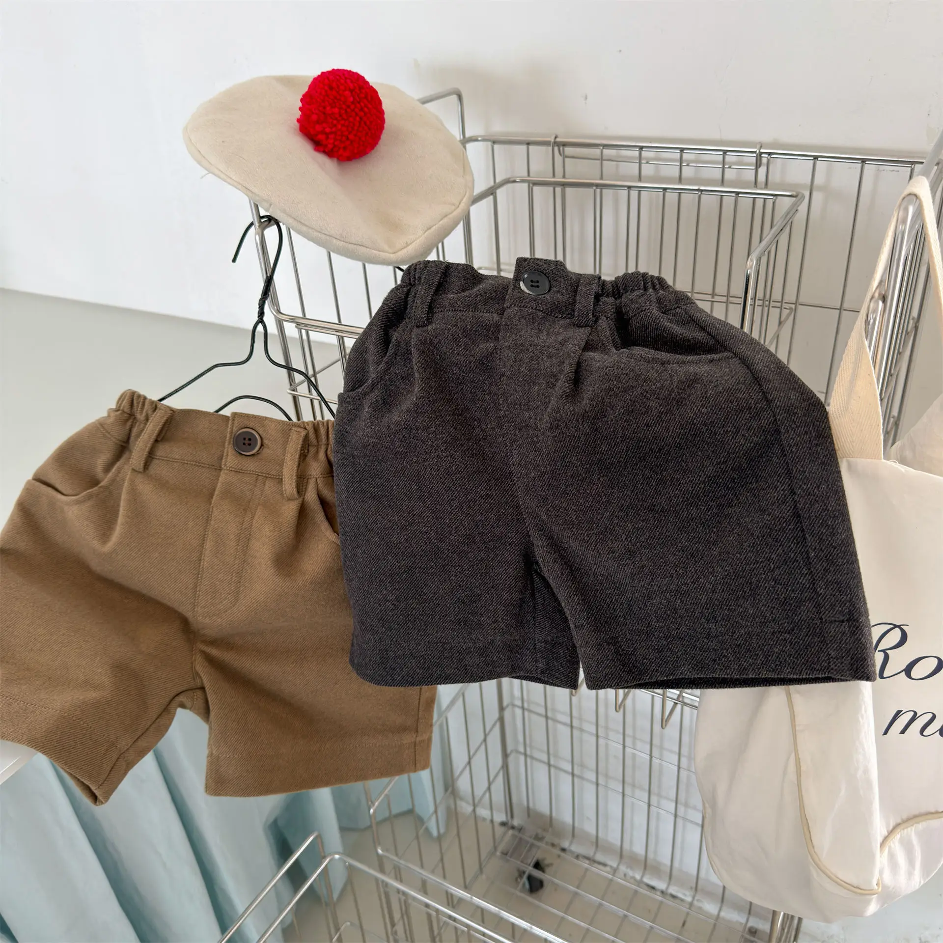 2026 Winter New Girls Warm Woolen Shorts Children Fashion Versatile Five Point Pants Toddler Thick Middle Pants Kids Clothes