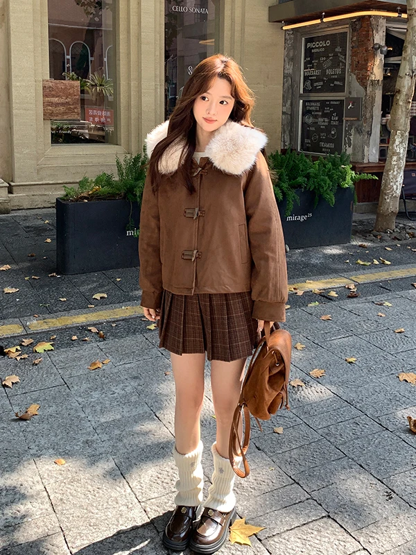 슬리 오트 여성용 다운 재킷 퍼 칼라 버튼 디자인 겨울 따뜻한 캐주얼 패션 친환경 소재