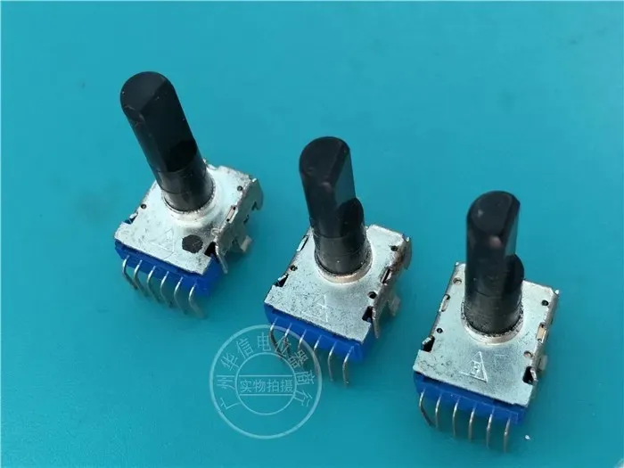 2pcs Qisheng 142 type vertical double potentiometer AC10K A10k C10k B10K A100k handle length 23MMF