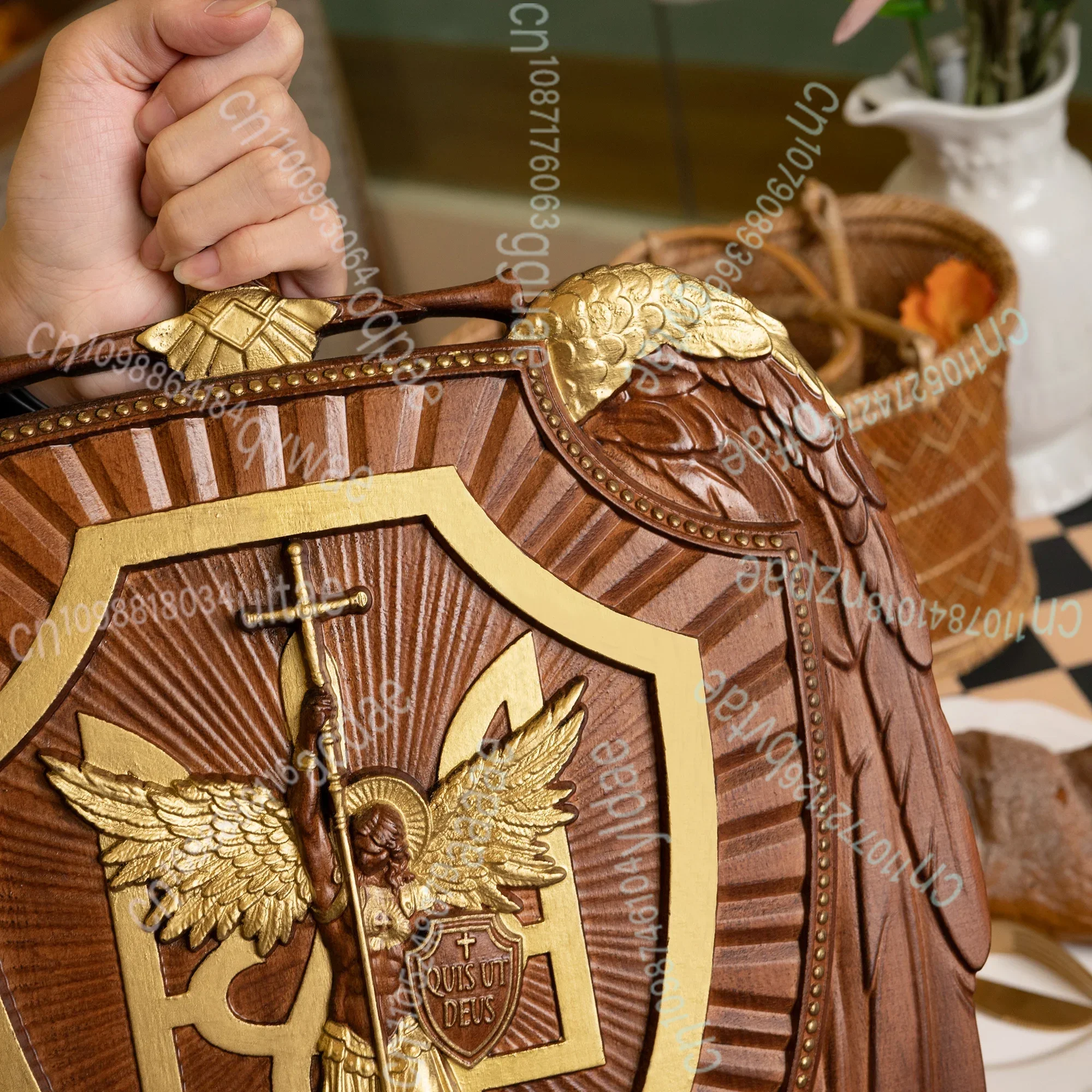 السيف المقدس رئيس الملائكة مايكل شيلد نحت الخشب، ديكور معلق على الحائط المسيحي، فن أيقونة خشبية