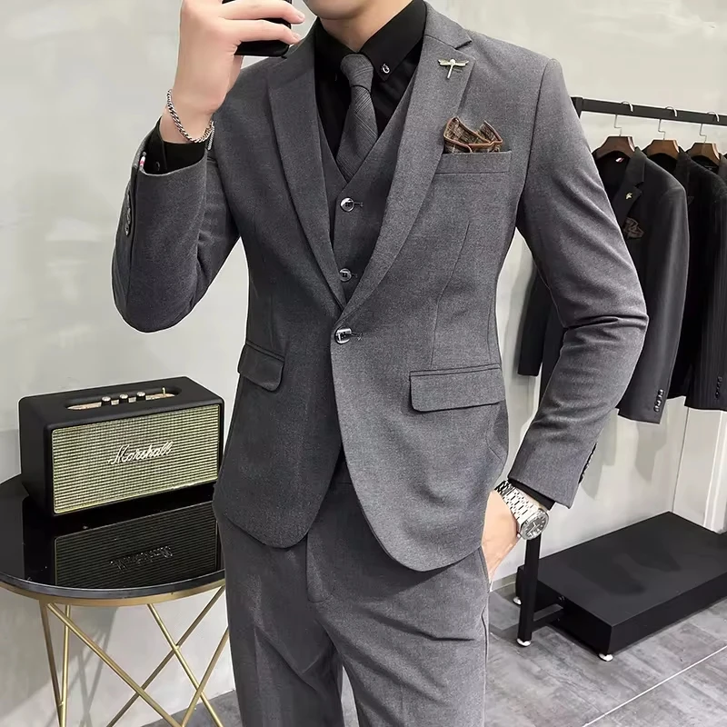 

T489 Brand Boutique Fashion Solid Color Mens Casual Business Suit 3Piece Set Groom Wedding Dr