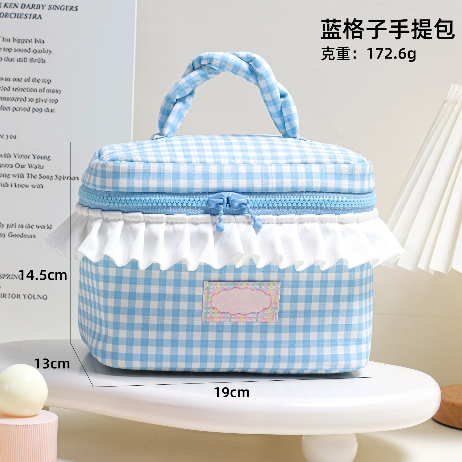 

Twist portable cosmetic bag large capacity pleated lace toilet bag color matching plaid storage bag portable large capacity
