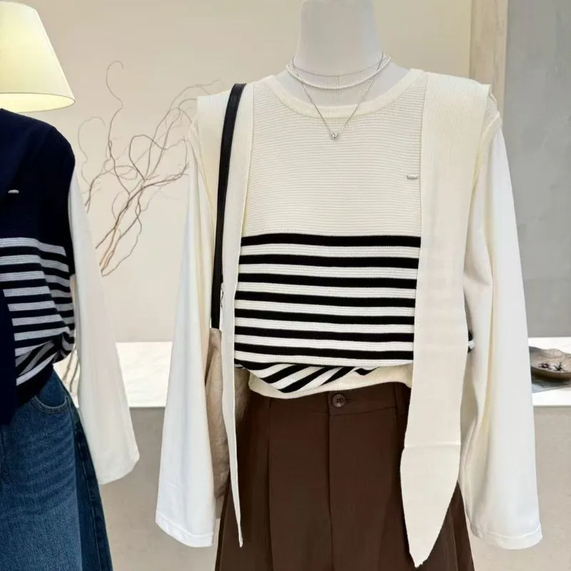 

Women's Autumn New Korean Style Versatile Fake Two-piece Vest Striped Long-sleeved Knitted Women's Inner Top