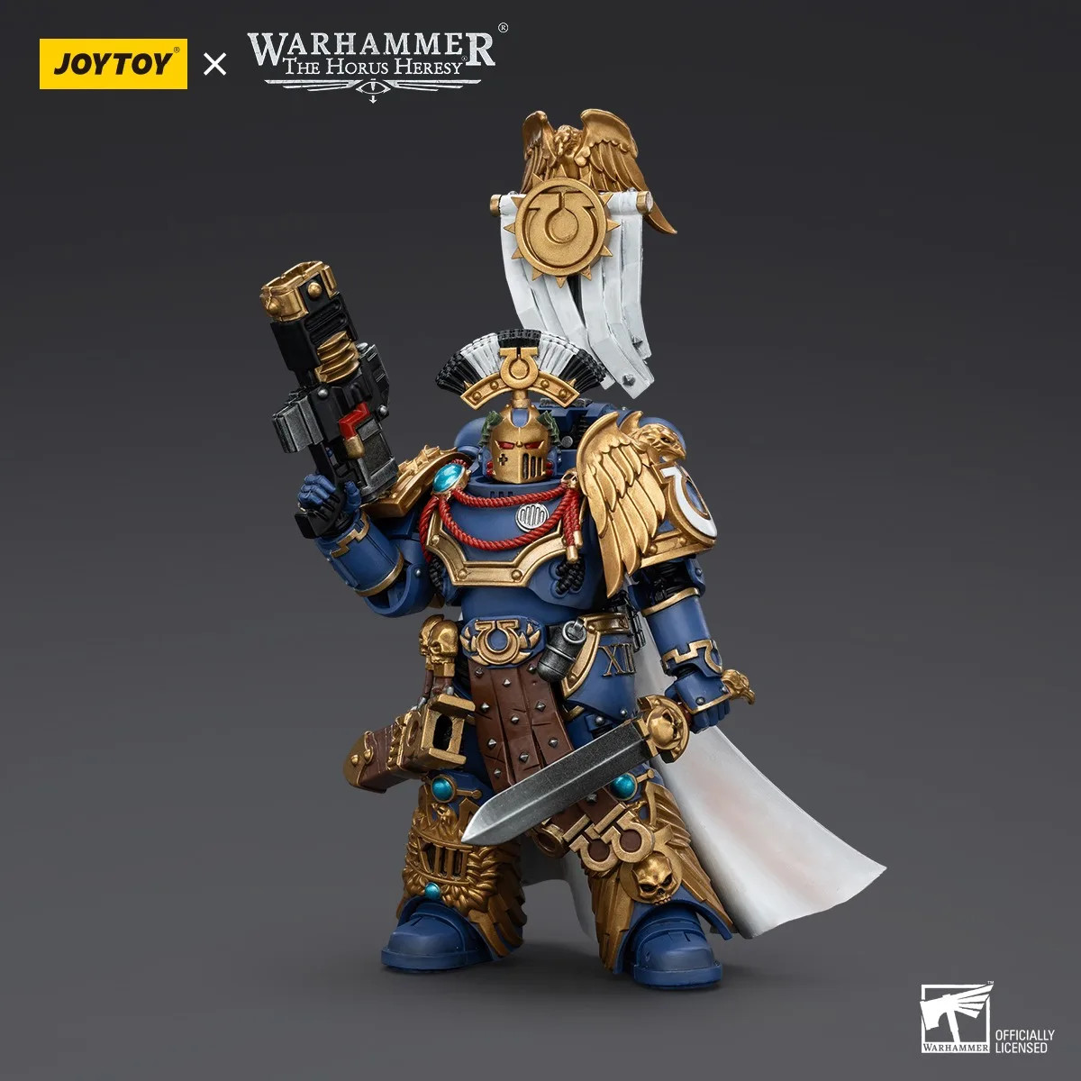 JOYTOY Warhammer Action Figures 1/18 Ultramarines Legion Praetor with Power Sword and Volkite Serpenta Model Toy Boy Gifts