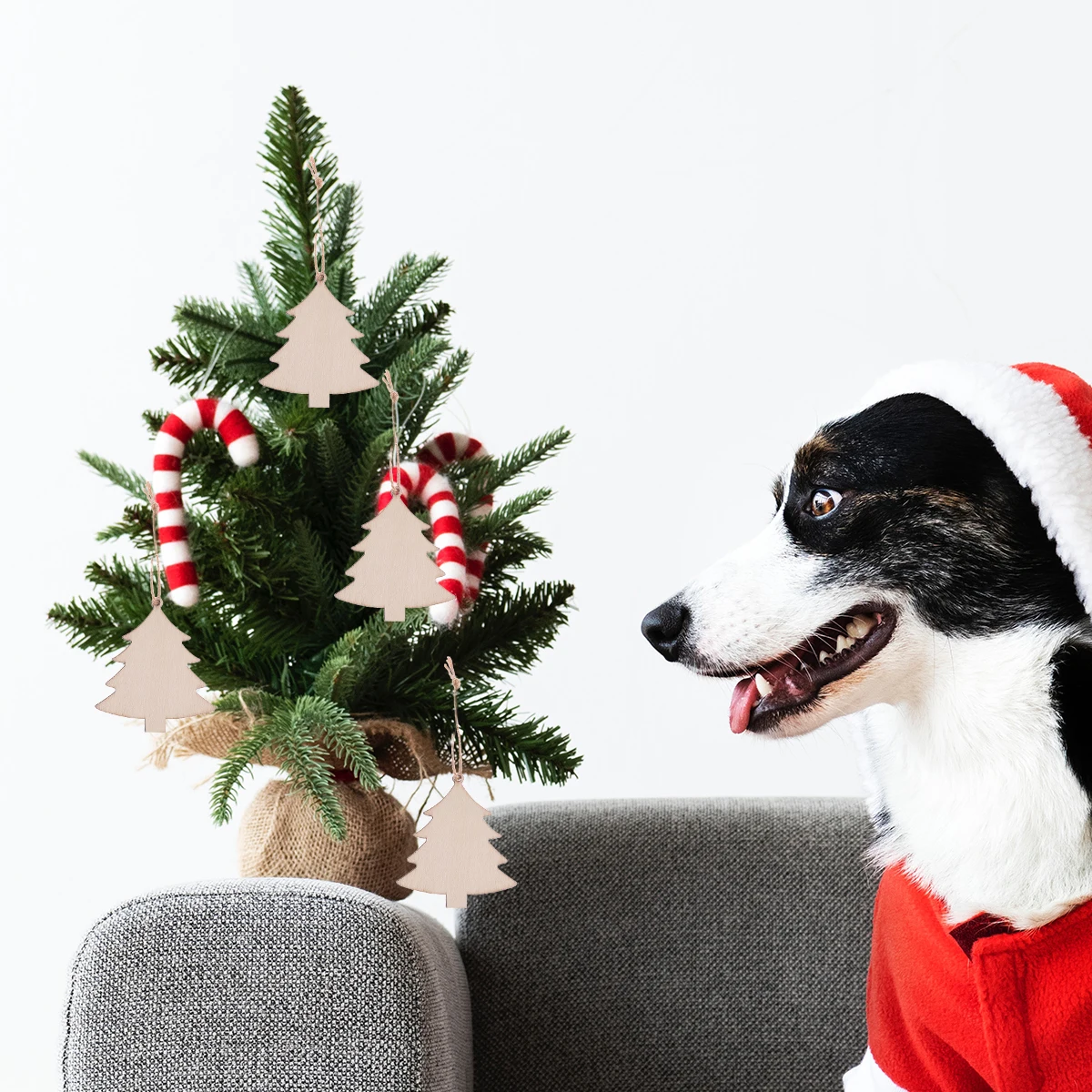 

30Pcs Wood Christmas Pendants DIY Paintable Xmas Hanging Ornaments for Tree Wall Porch Festive Decor Christmas Hanging Ornaments