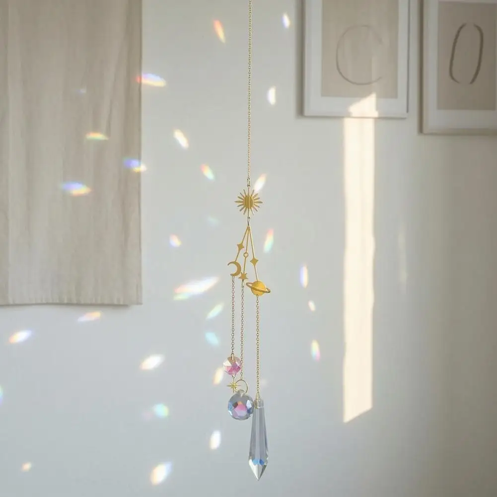 Reflective Light Pendant Hanging Ornament Suncatcher Wind Chime Rainbow Maker Prism Pendant Colorful Hanging Ball for Window
