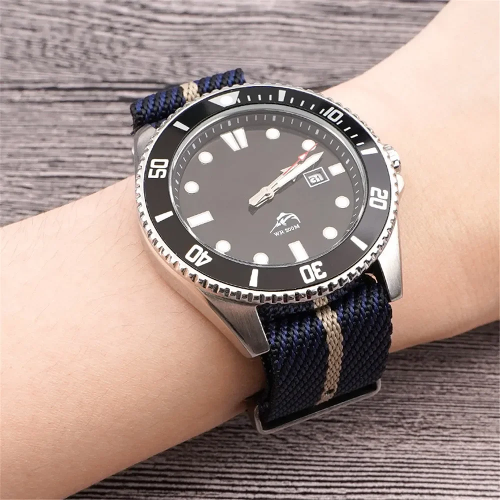 Premium-grade Nylon Strap 18mm 20mm 22mm 24mm Braided Canvas Watch Band Men Women Soft Sport Waterproof Bracelet Accessories