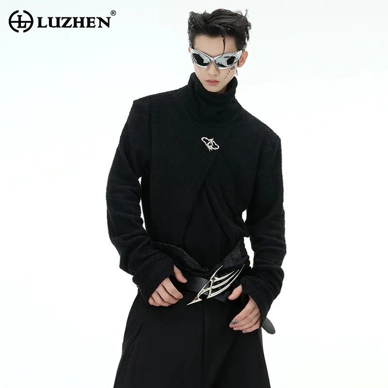 LUZHEN 2025 New Original Metal Decorate Cross Design Long Sleeve Sweatshirt Men's Fashion Street Slim Solid Color Sweater LZ8427