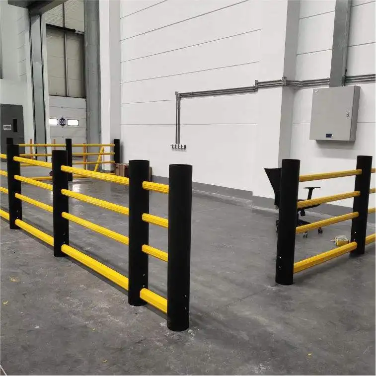 Urban road edge isolation Temporary construction Anti-collision guardrail Safe mobile traffic Yellow iron guardrail