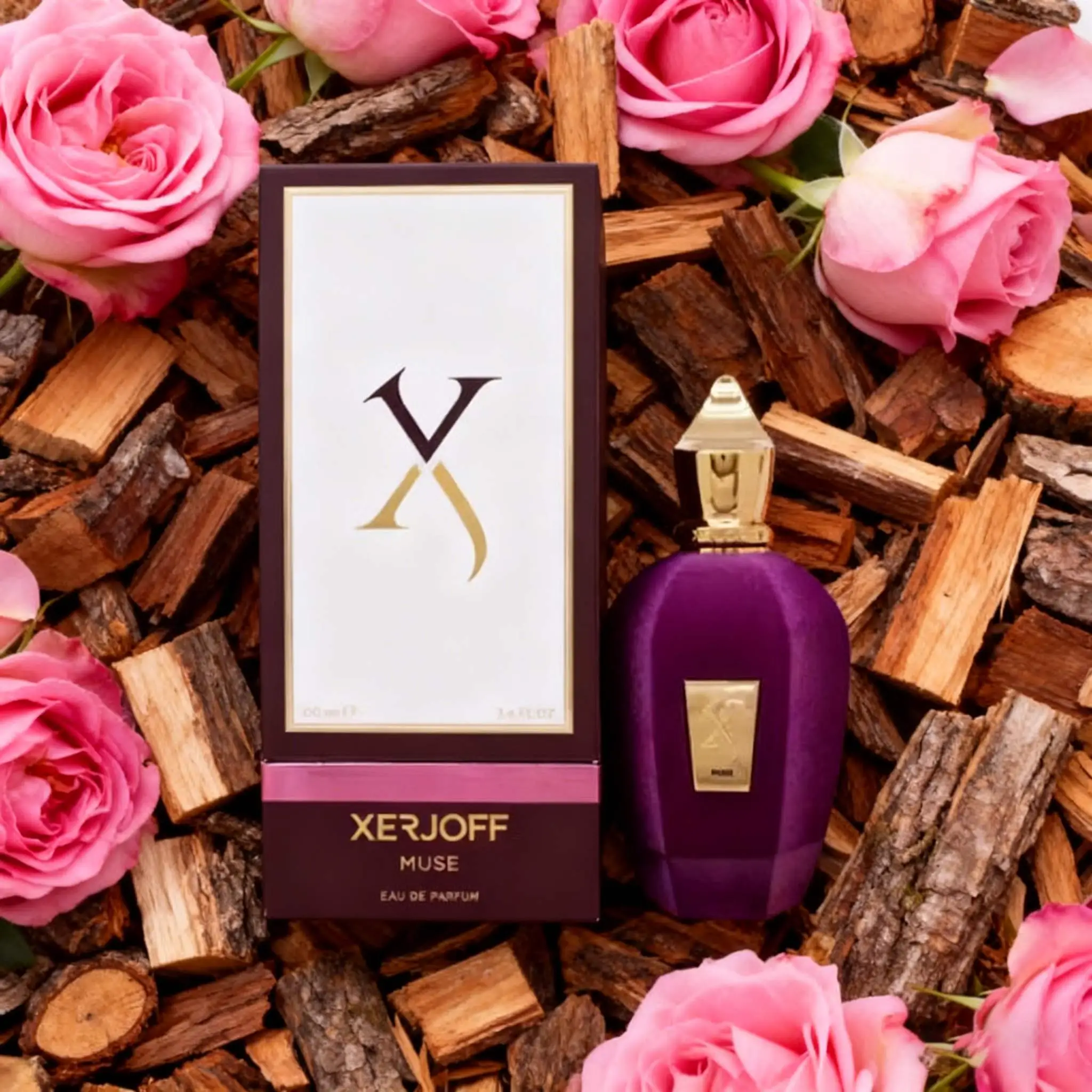 

Xerjoff Muse Eau De Parfum Спрей 3,4 унции 100 мл унисекс, насыщенный и элегантный. Бутылка имеет фиолетовую атласную текстуру и металлический наконечник.