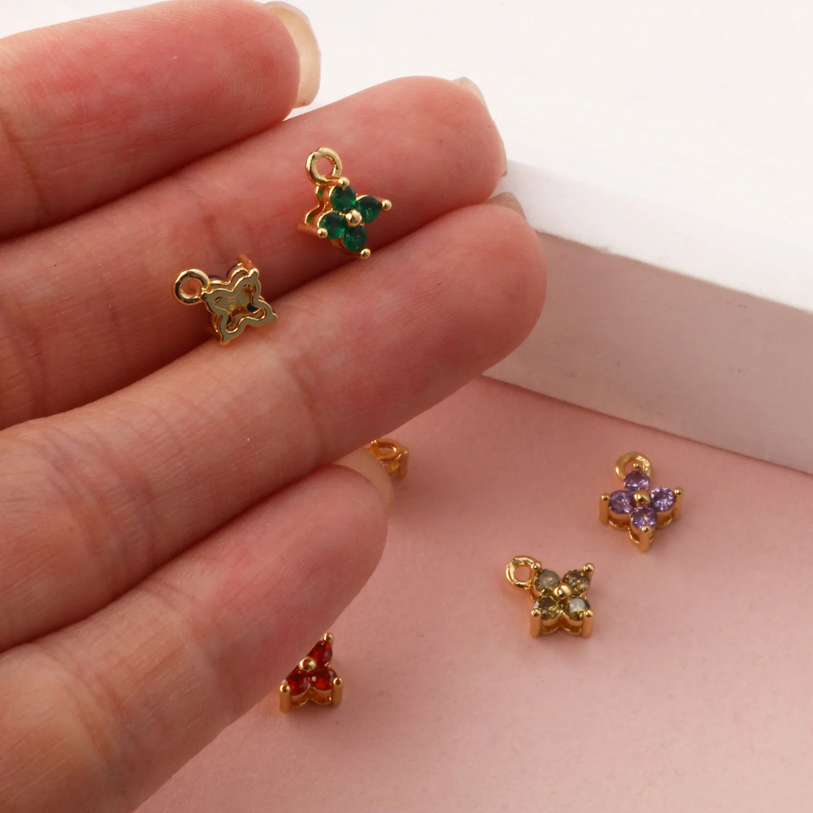 5 peças de latão e zircônia cúbica mini amuletos 18k banhado a ouro flor micro pave pingentes para colar diy fazer jóias 8mm x 6mm