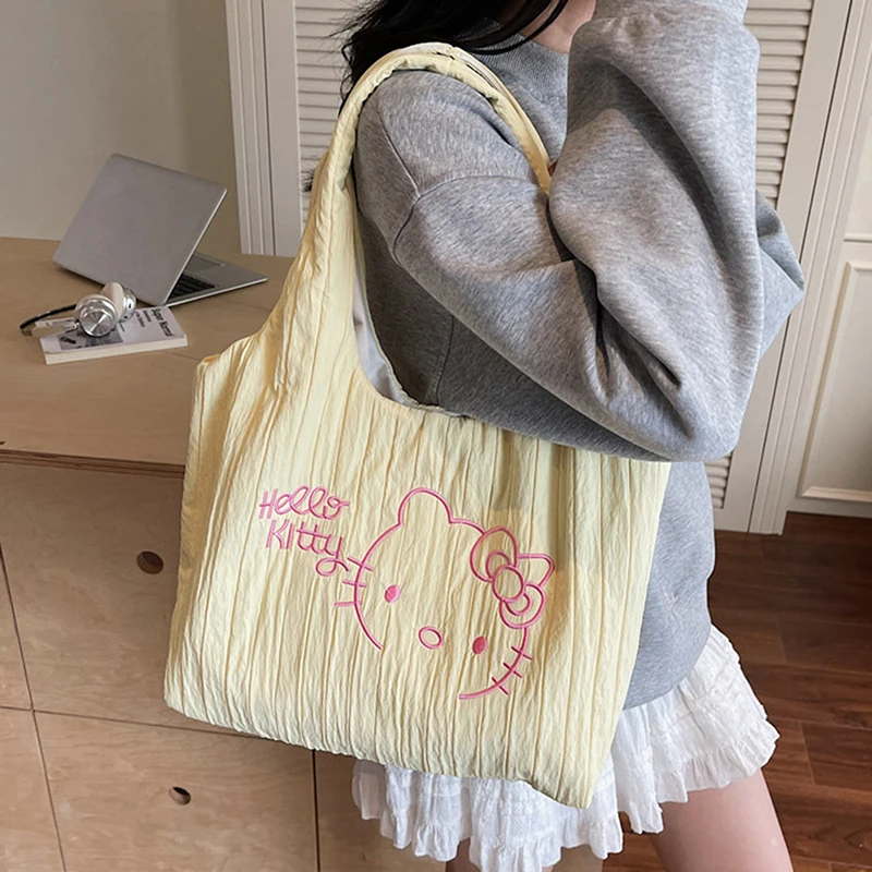 حقيبة يد نسائية مطرزة من Hello Kitty ذات سعة كبيرة وحقيبة كتف للطلاب للفتيات