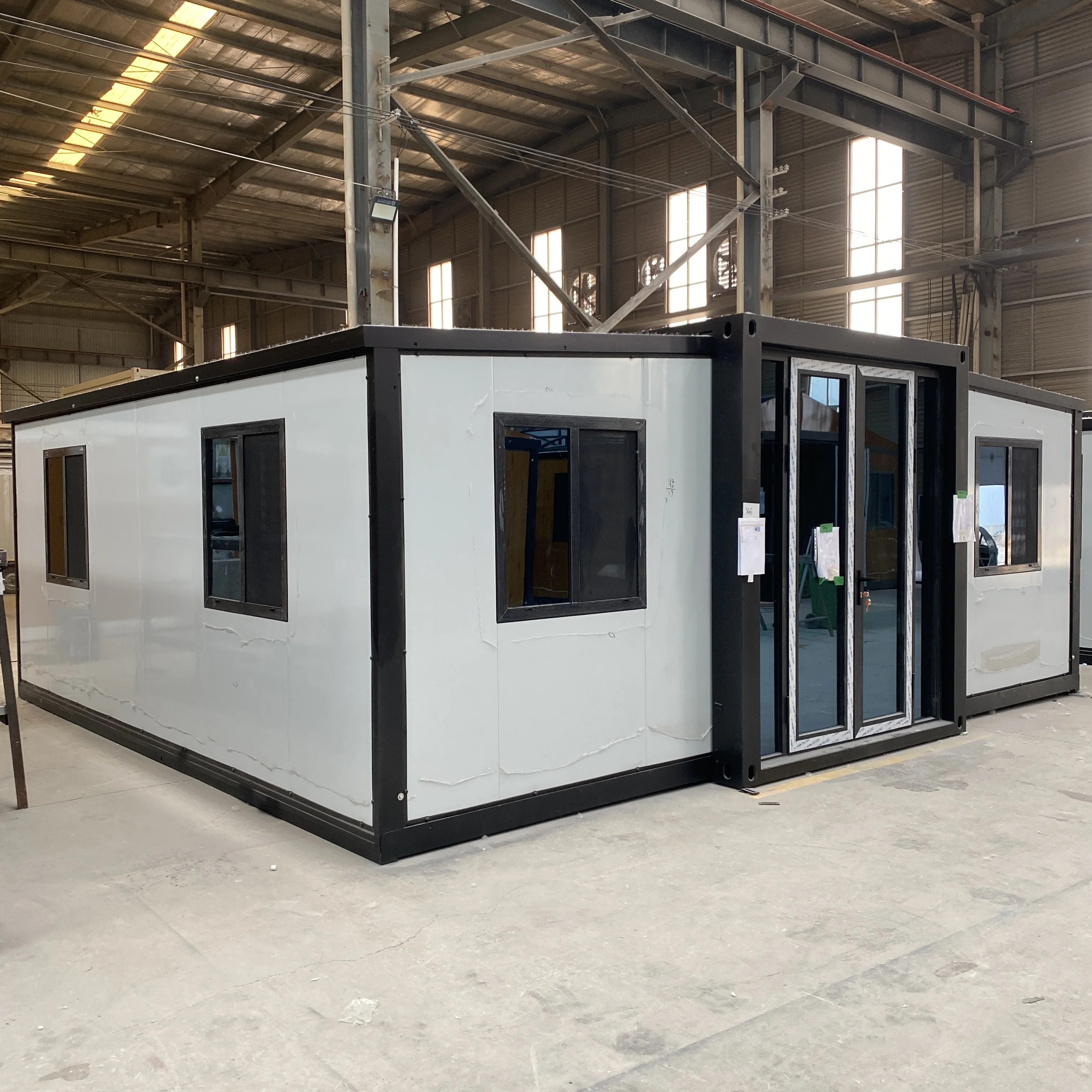 Expandable Container House Modular Prefab Dwelling With Full Interior For Holiday Lodge