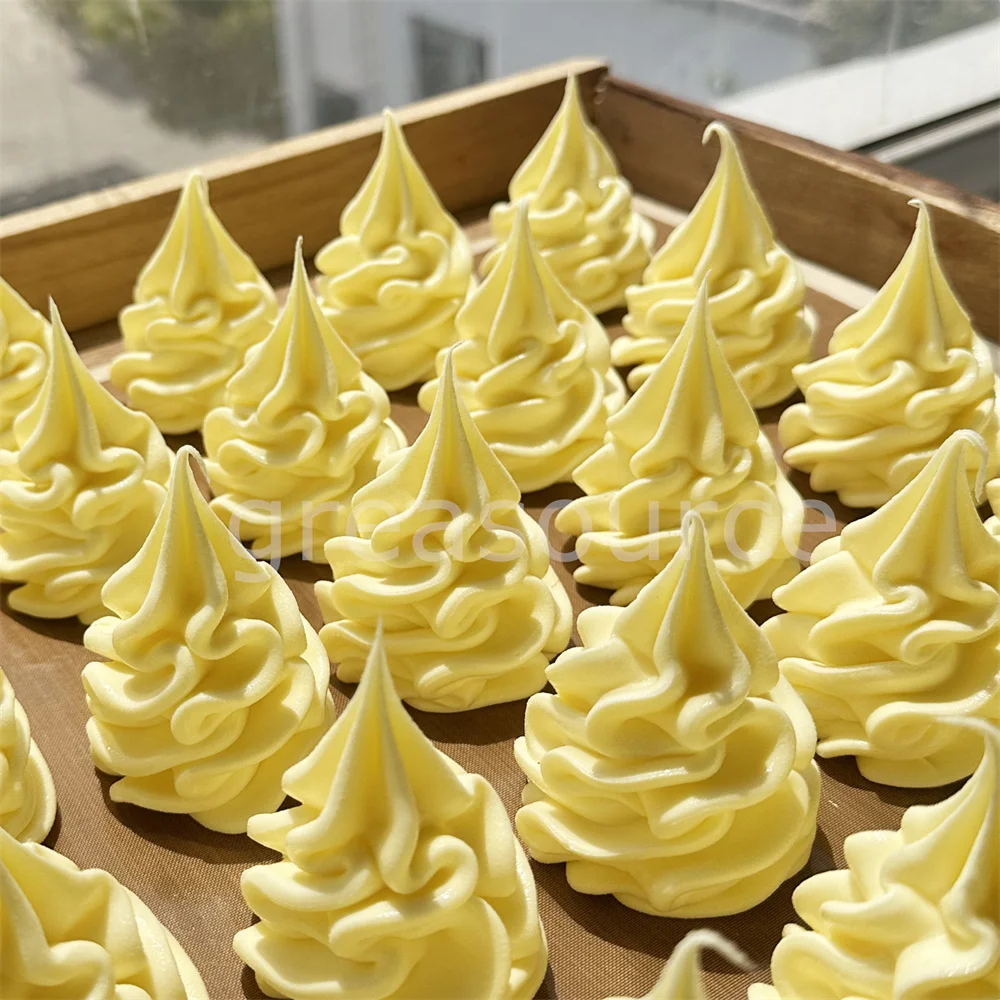 Gelato Ice Cream Formula Summer Vanilla Flavor Light Cream Vanilla Pods Refrigerated Taste Sweet Head Single Food Model Swirl