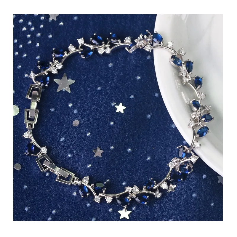 

New Fashion Hipster Accessories Retro Wreath Copper Zircon Hand Ladies Creative Bracelet