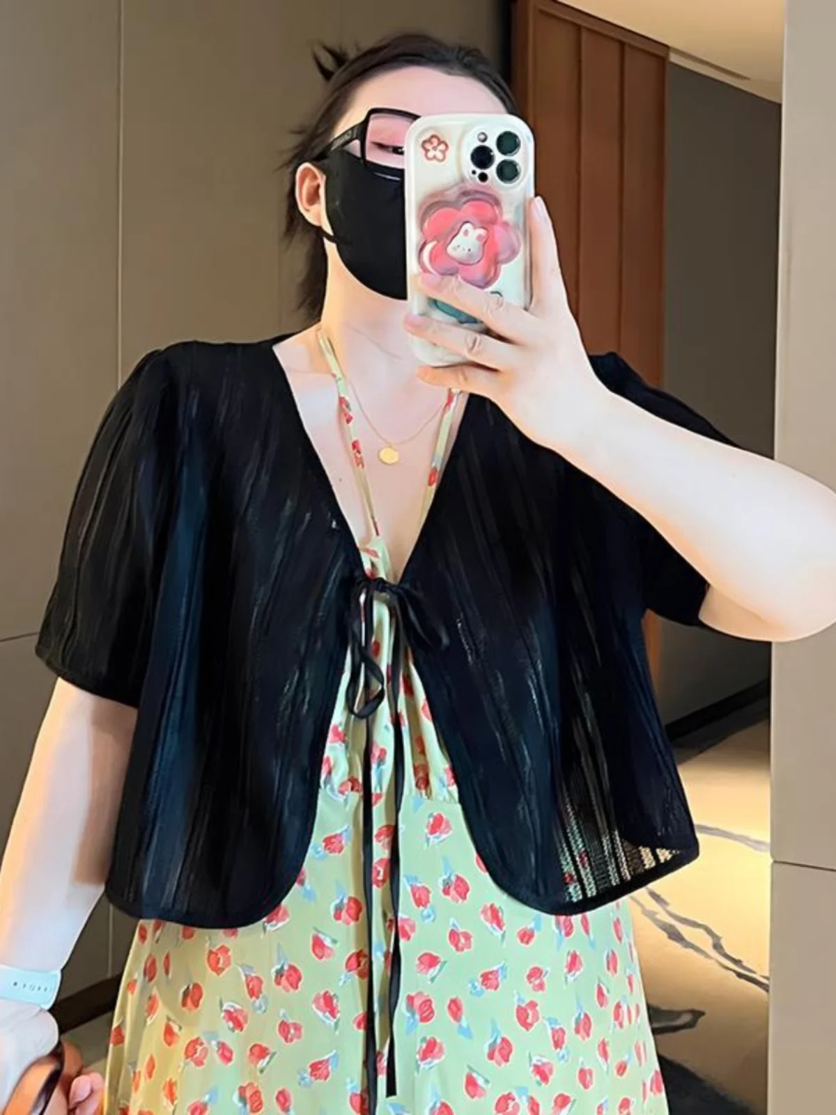 

plus Size Summer Korean Sle Hollow out Cardigan Lightweight Outerwear Meat Concealing Strapl Jaet Small oulder Pad
