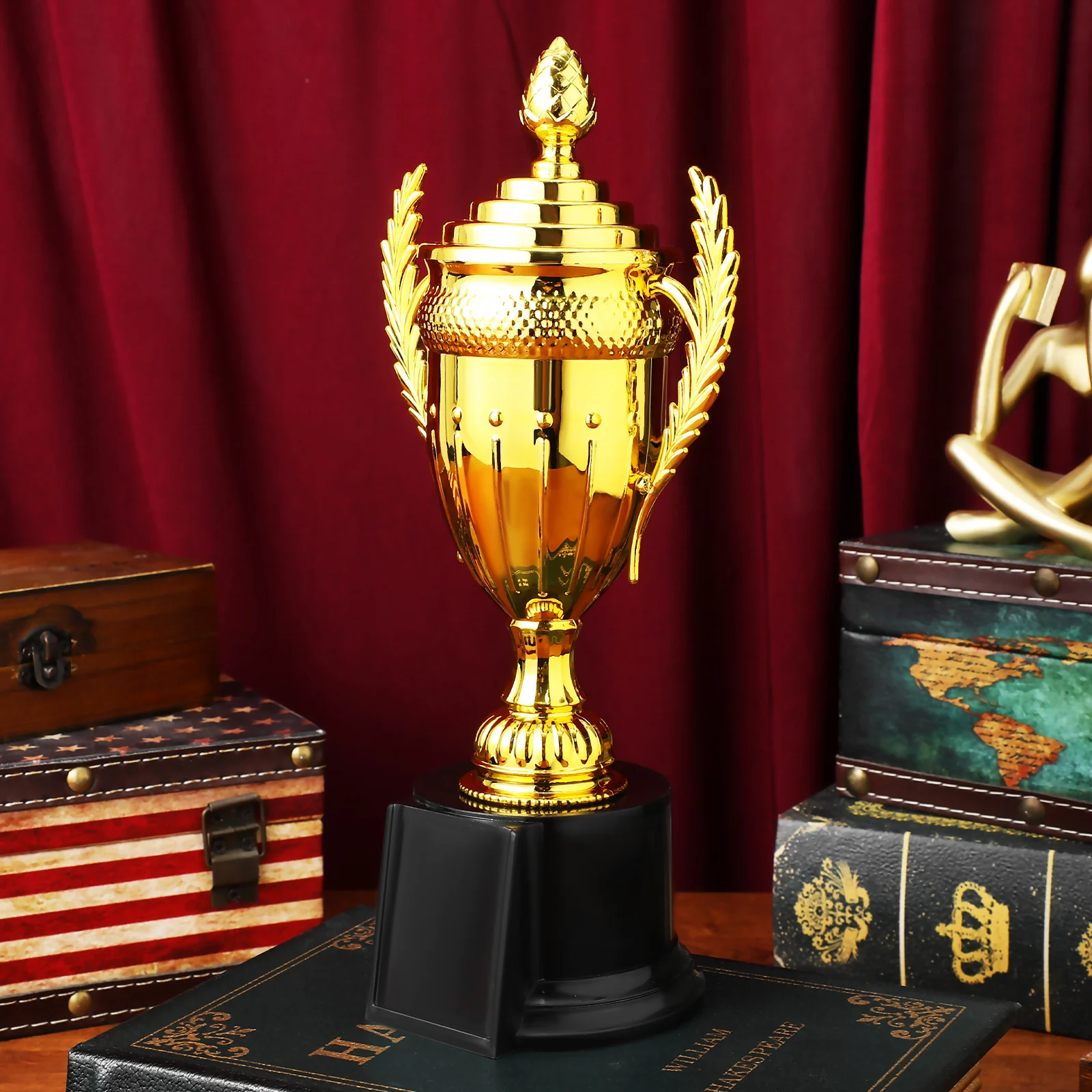 

Plastic Trophy Cup with Lid 27cm Large Size for Sports Awards Ceremonies Winner Prize Competition Decorative Piece