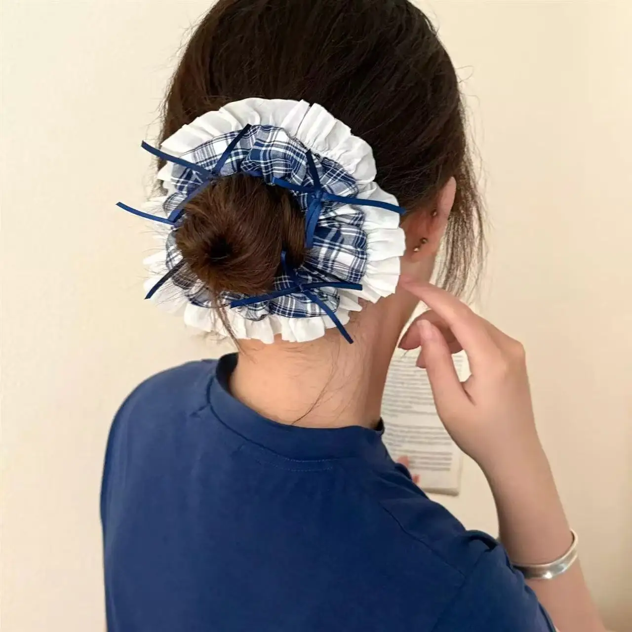

Blue Plaid Lace Bow Large Scrunchies Elastic Hair Band Women Ponytail Holder Rubber Band Hair Rope Tie Headband Hair Accessories