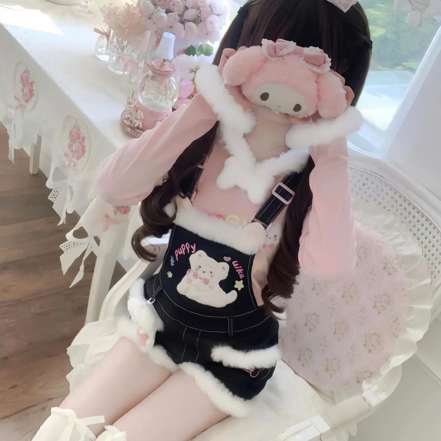 

Очаровательный осенне-зимний комплект для девочки: комбинезон с принтом собаки, плюшевый галстук-бабочка, лоскутная базовая рубашка, комплект из двух предметов, студенческий стиль