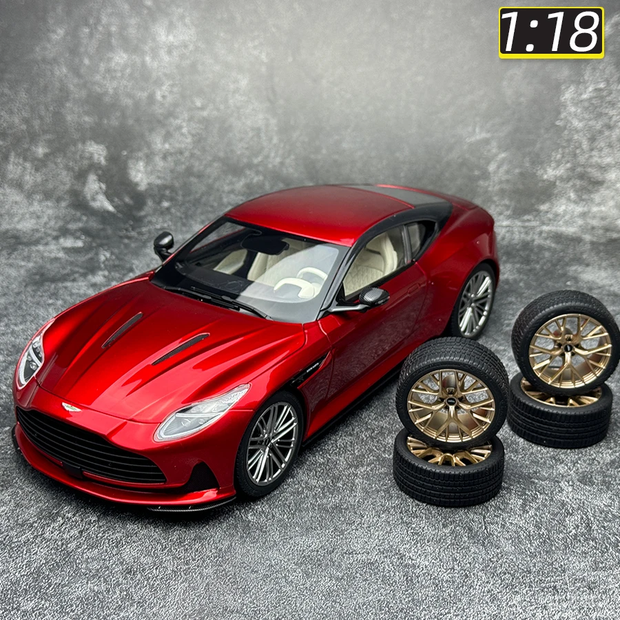 xiaoguang Model 1/18 Aston Martin DB12 die-cast alloy car model