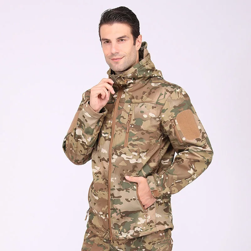 Camouflage Tactical Jacket Men Fleece Warm Breathable Multi-Pockets Coats Male Hiking Climbing Soft Shell Shark Skin Mens Jacket