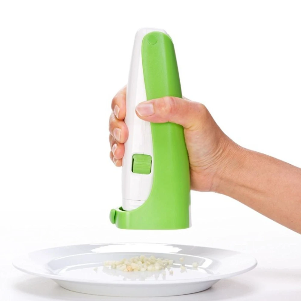 Garlic Cutter Magic Garlic Cube Cutter Squeeze Garlic Cuber Press Chopper Slicer - Dishwasher Safe - Garlic Grip