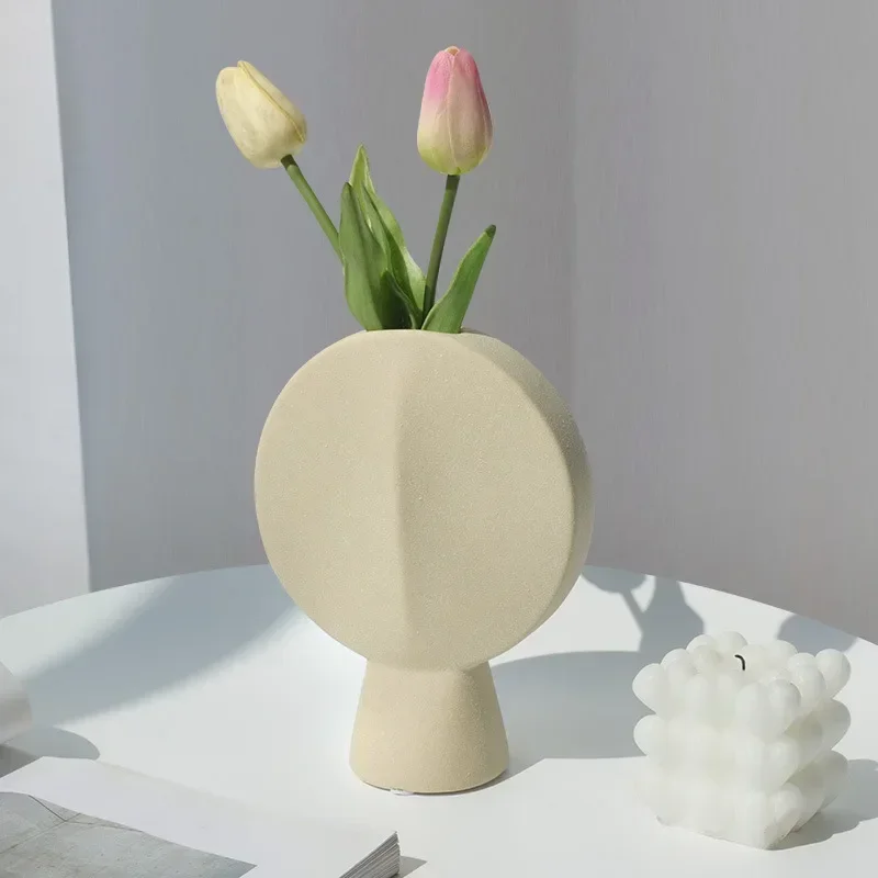 Nordic Face Flower Ware Abstract Frosted Ceramic Vase Living Room Bar Restaurant Clothing Shop Hotel Flower Arrangement Ornament