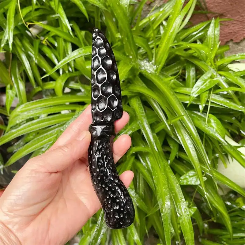 حجر سبج أسود طبيعي D agger نحت الأحجار الكريمة الريكي أحجار استشفاء ديكور المنزل عيد الميلاد هدية عيد 1 قطعة