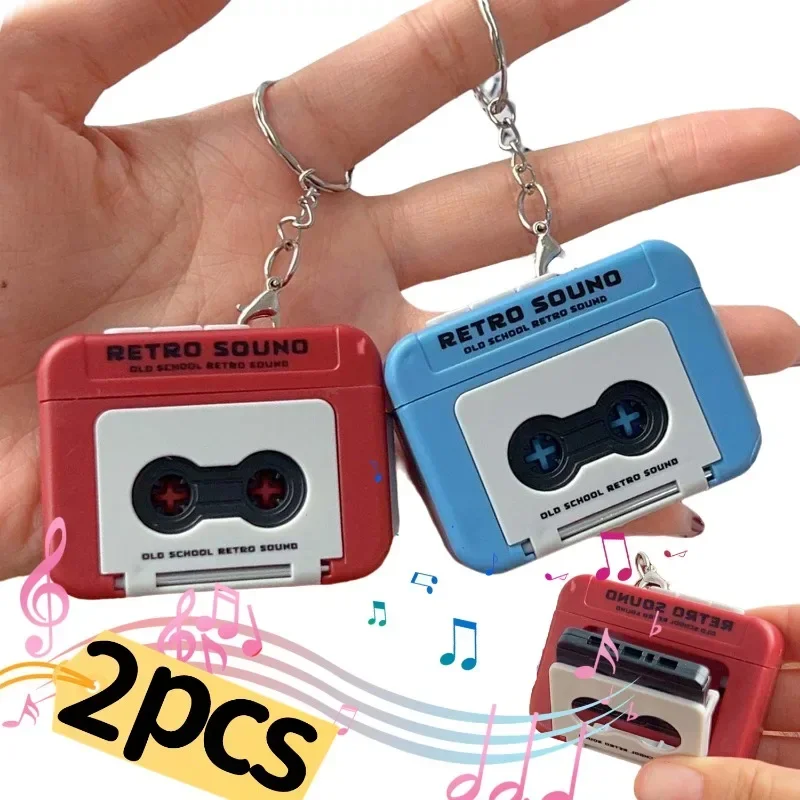 1/2Pcs Retro Tape Recorder Keychain Small Box Recorder Music Player Friends Couple Commemorate Christmas Gift Creative Pendant