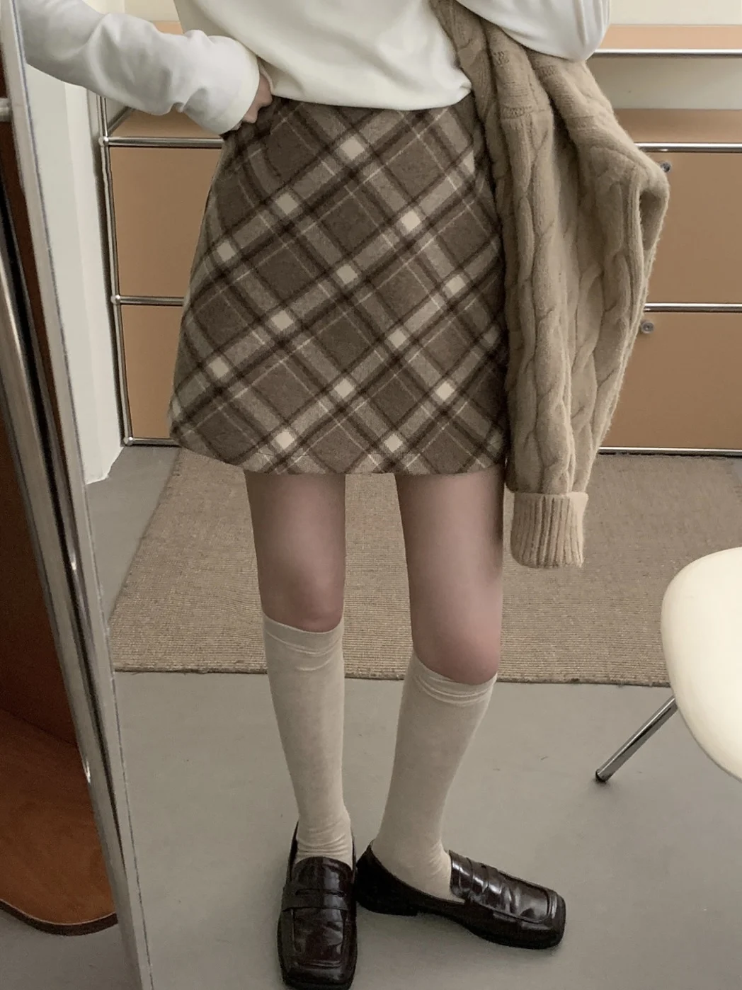 

Юбка Hellokay в клетку с высокой талией, А-силуэт, женская, модель Berkeley, осенне-зимняя, корейская, шерстяная, для ношения поверх пальто