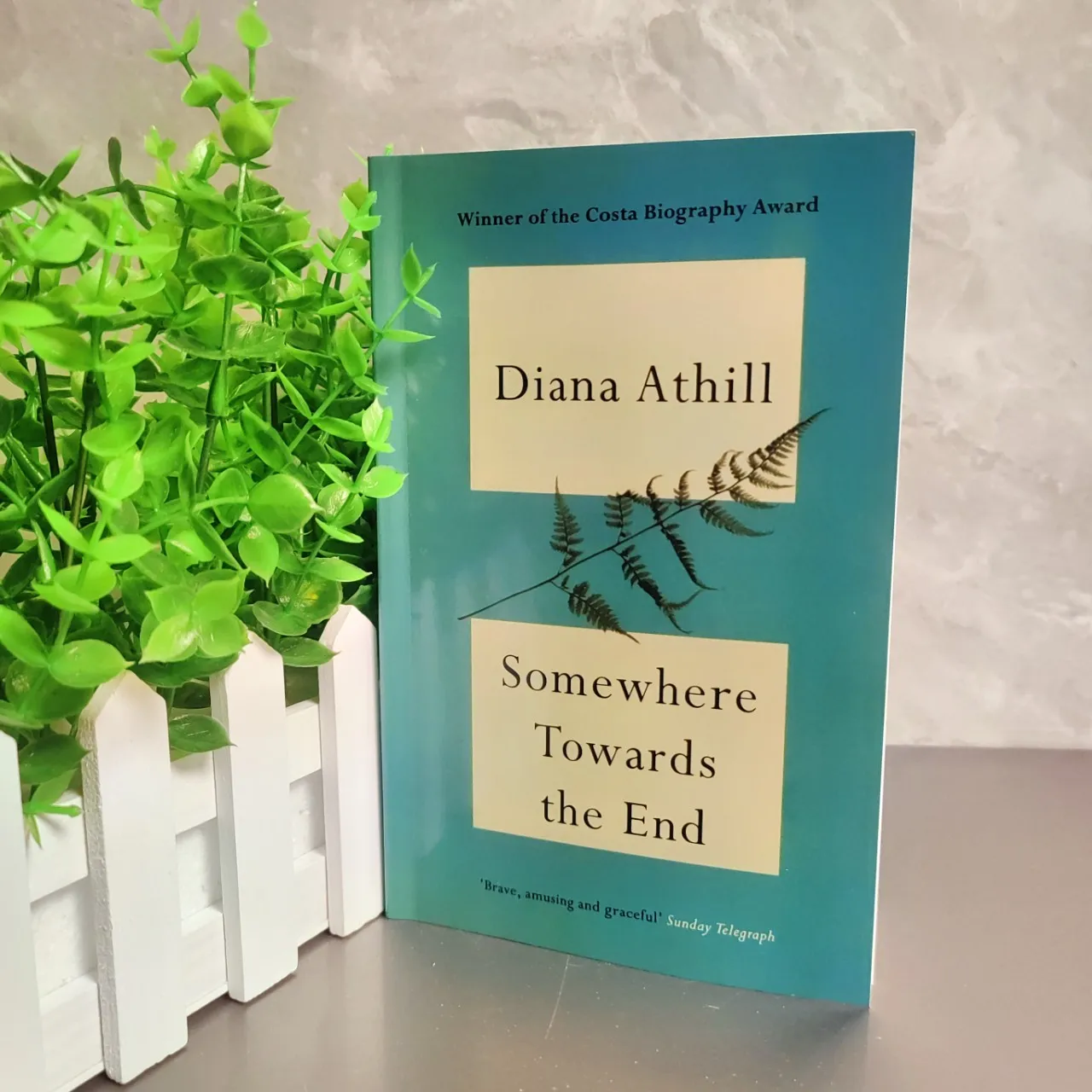 

Somewhere Towards The End Английская версия Книги на английском языке Libros Livros