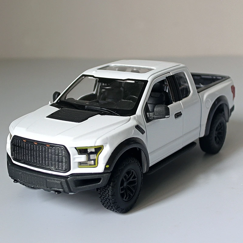 

Car Shell Model With Painted Blue White Sliver JDM-139-A For Raptor 1/24 All-Metal F150 Truck For Maiston Simulation Toy Parts