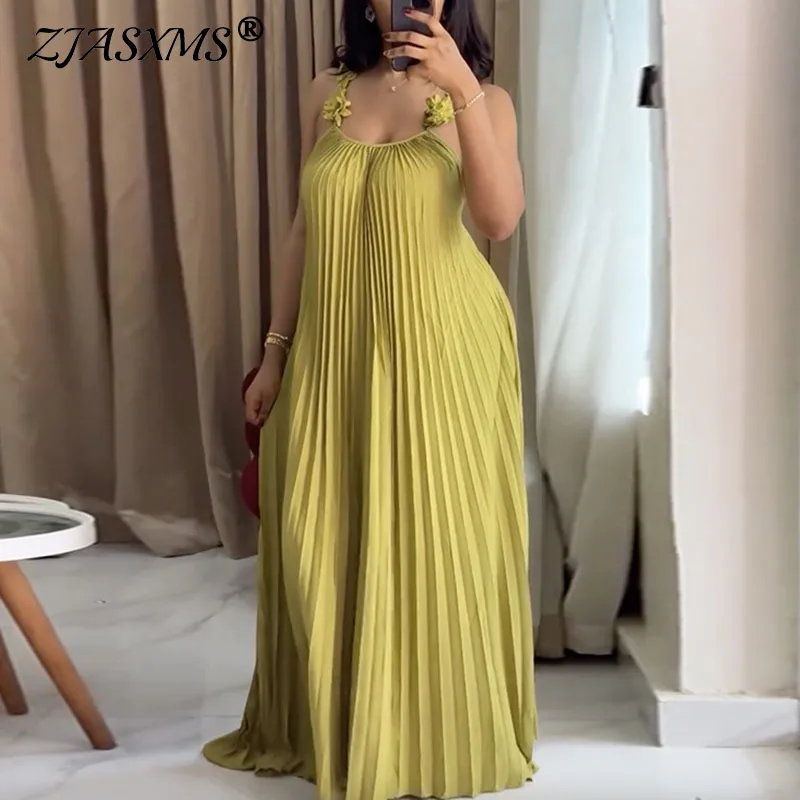 Elegantes Trägerloses Plissiertes Maxikleid für Damen mit 3D-Blumen Sexy Spaghetti-Trägern Langes Ärmelloses Sommerkleid für Urlaub und Party