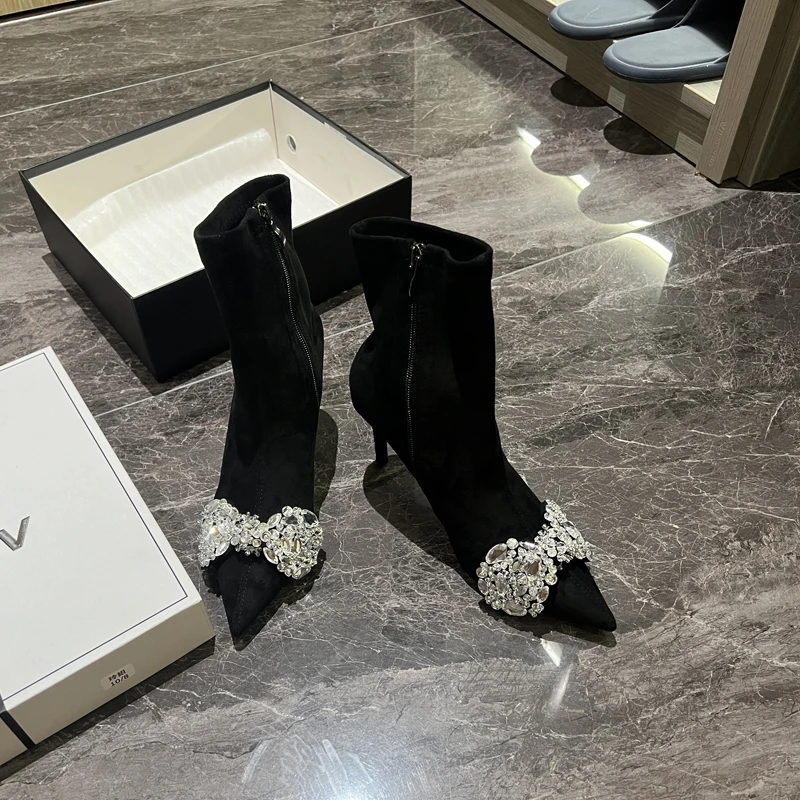 

Black Pointed Toe Women Short Boots Fashion Bow-knot Crystal Women Shoes Fine Heel Zapatos Mujer Ankle High Botas Femininas