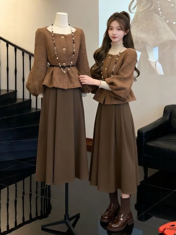 Fashionable Lantern Sleeve Top And Skirt Set Women's Autumn 2026 Slimming Style Two-Piece Suit Long Sleeve Polyester Fiber