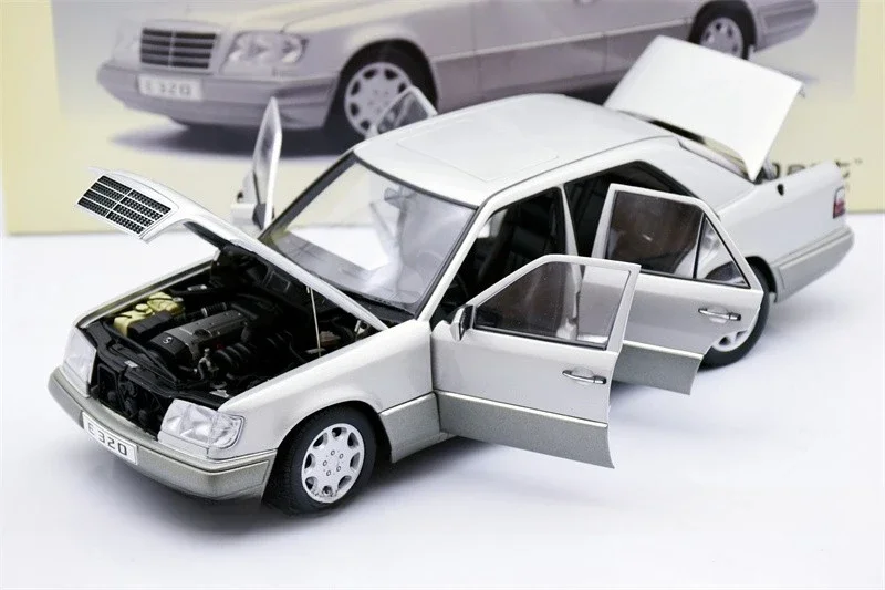 Autoart 1:18 e320 w124 E-KLASSE simulação de limousine edição limitada todo aberto liga metal estático modelo de carro brinquedo presente