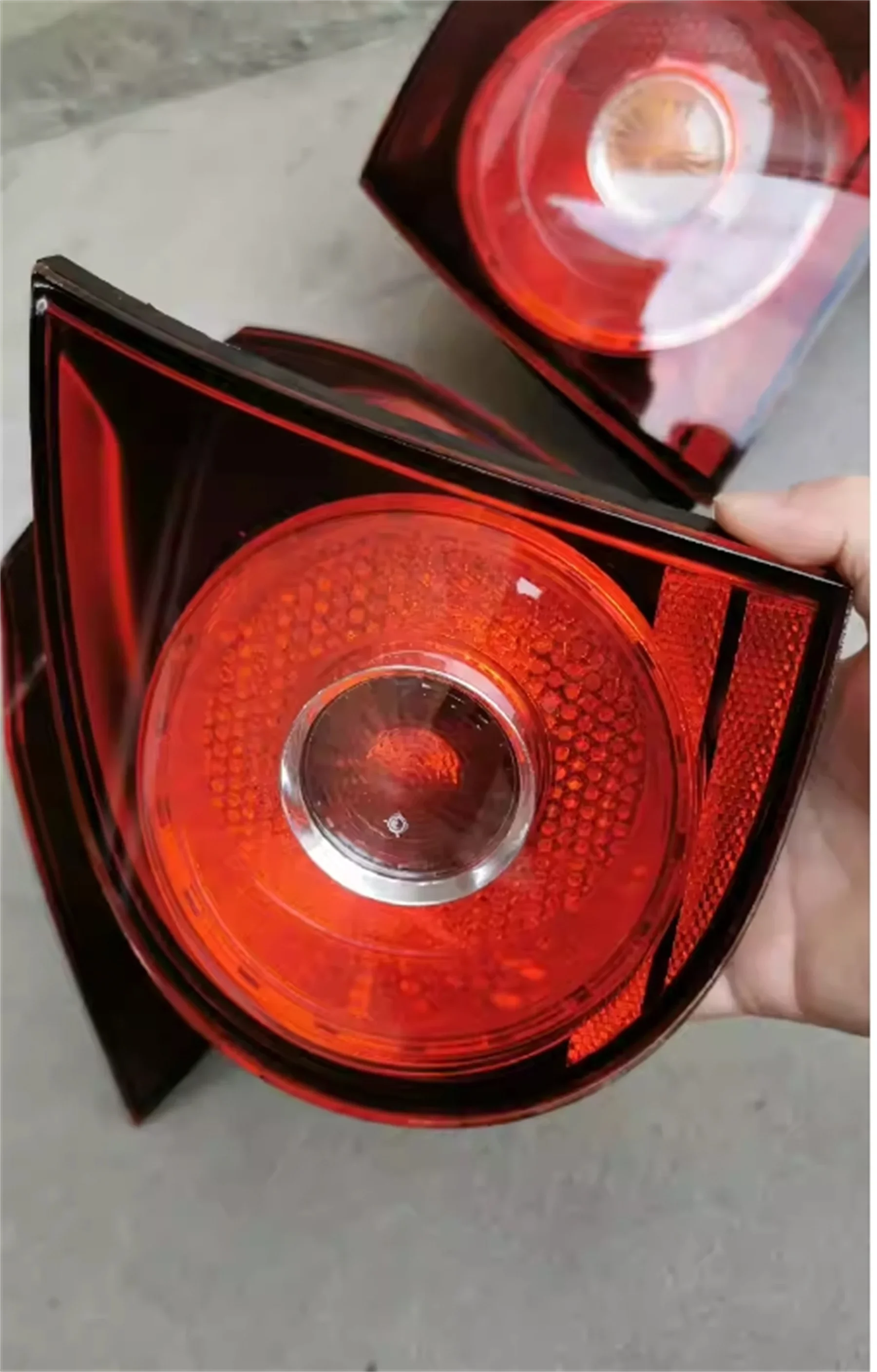 フォルクスワーゲンVWゴルフ5 R32 GTI MK5用車LEDリアテールライト