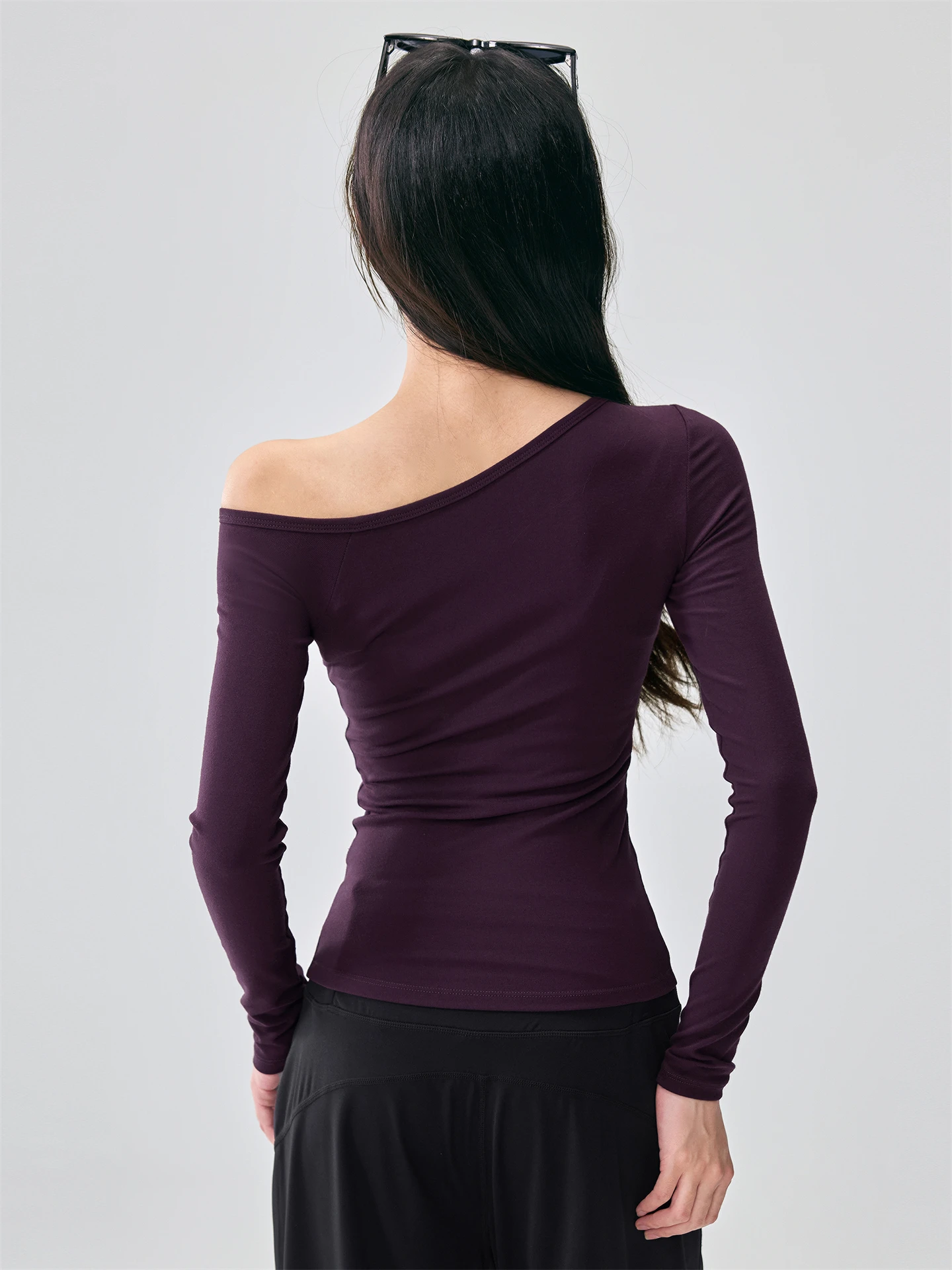 

Женская спортивная футболка для йоги и бега, облегающая, с вырезами, быстросохнущая, для осени и зимы