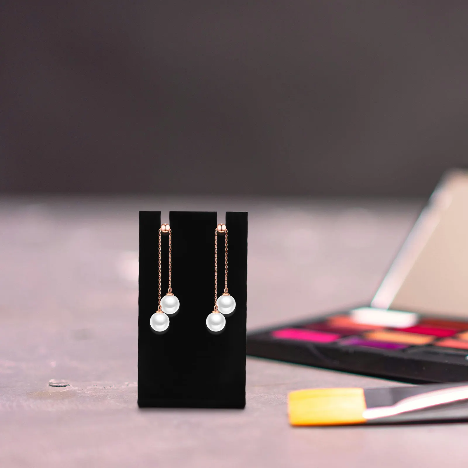 

2Pcs L Shaped Acrylic Earring Display Stand Jewelry Holder for Retail Counter Home Use Earrings Necklace Bracelet Showcase