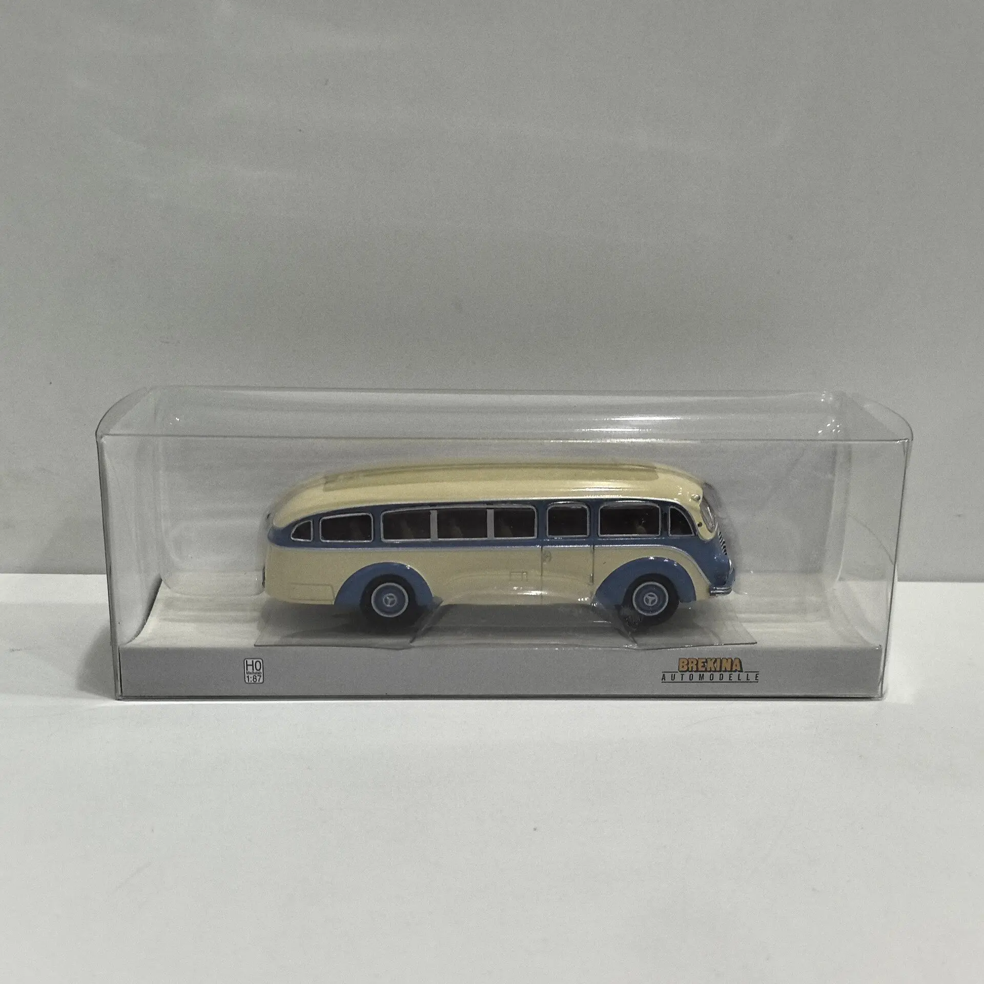 brekina-1-87-scale-ho-mb-lo-3500-bus-18-plastic-car-model