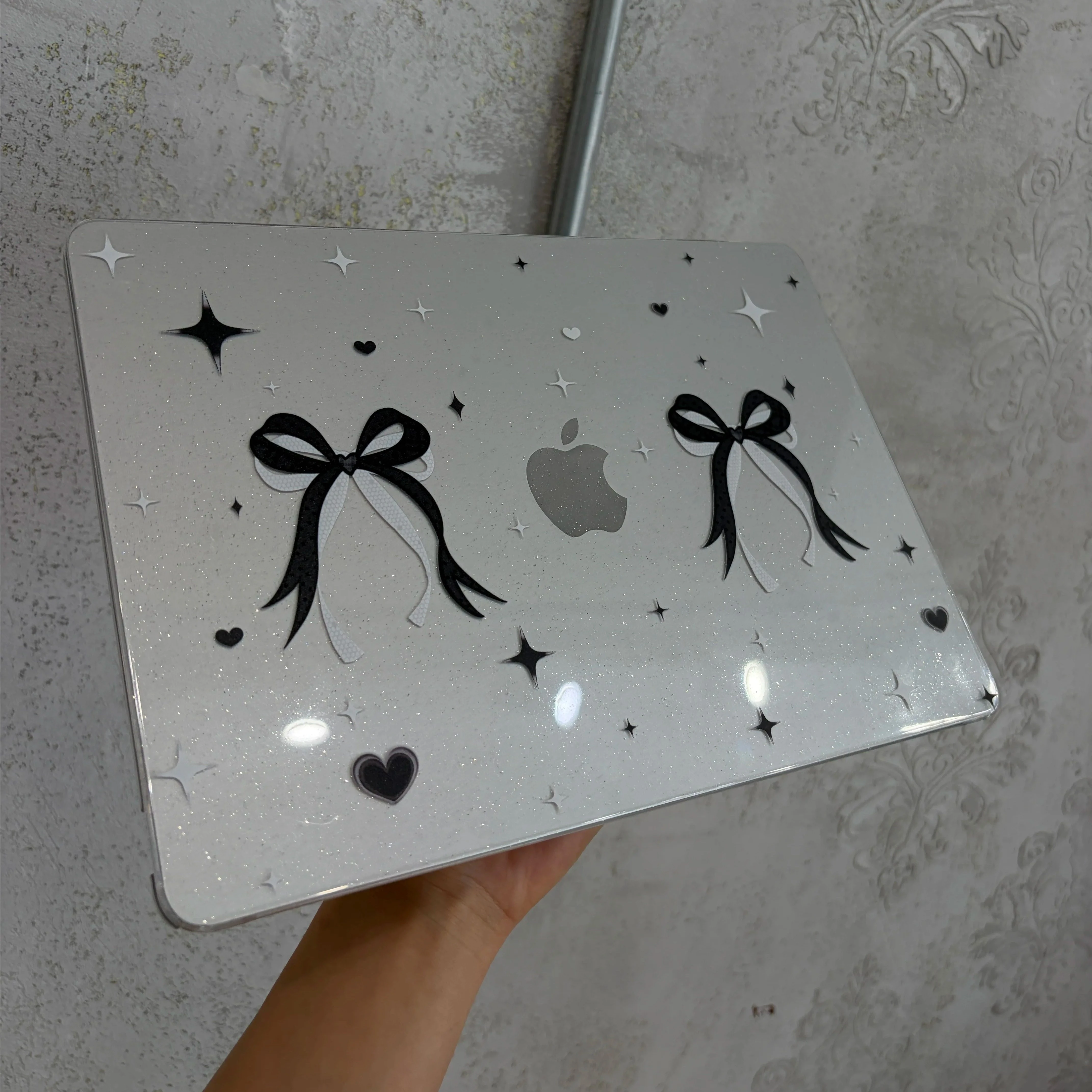 Black Love Bow Star New Laptop Case For Macbook 13Neo A3404 Air 13.6 M4 M3 M2 A2681 A3113 A3240 Air13.3 15 Protective Cover