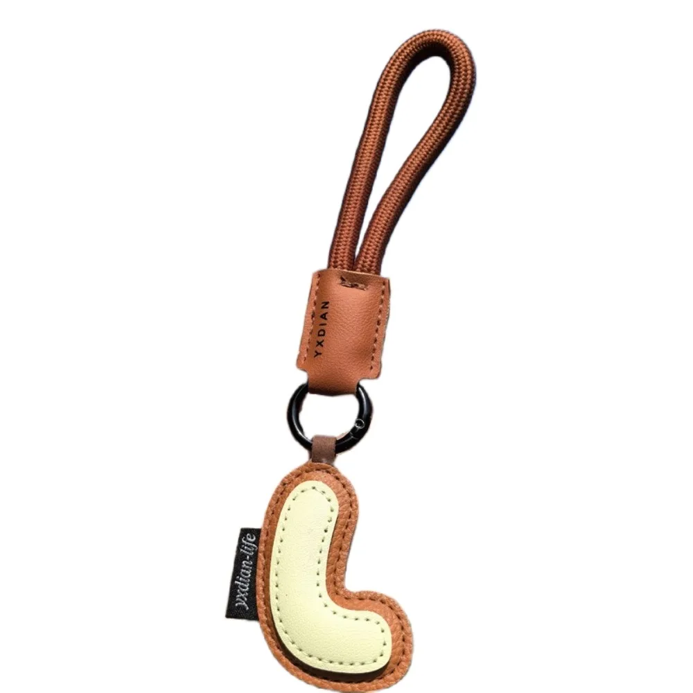 

Sweet 26 Letter Keychain PU Leather Car Keyring Alphabet Key Holder Ornaments Bag Hanging Charms Lucky Letter Pendant Boy