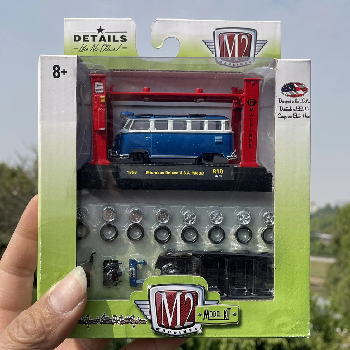 

M2 Machines 1:64 1959 MICROBUS DELUXE U.S.A. MODEL alloy model kids gifts