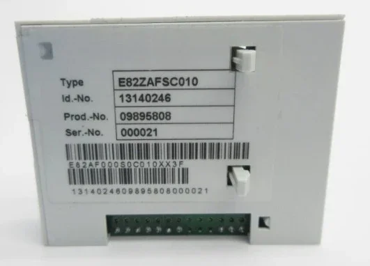 Module adaptateur de communication E82ZAFSC010, neuf, pièces d'automatisation industrielle à fonctionnement normal, livraison rapide