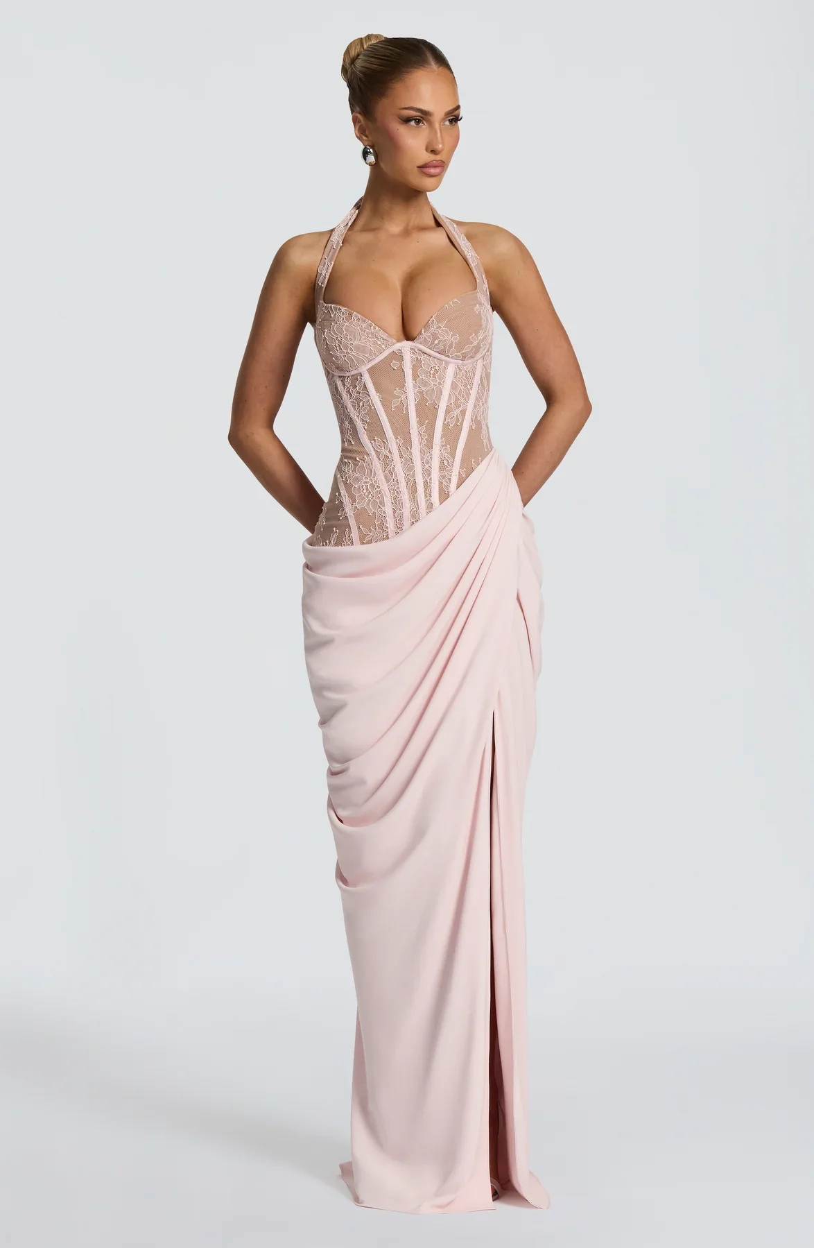 

Sexy Lace Appliques Satin Prom Dresses Spaghetti Strap Backless High Waist Split Maxi Dress Formal Evening Party Gowns 2026 New